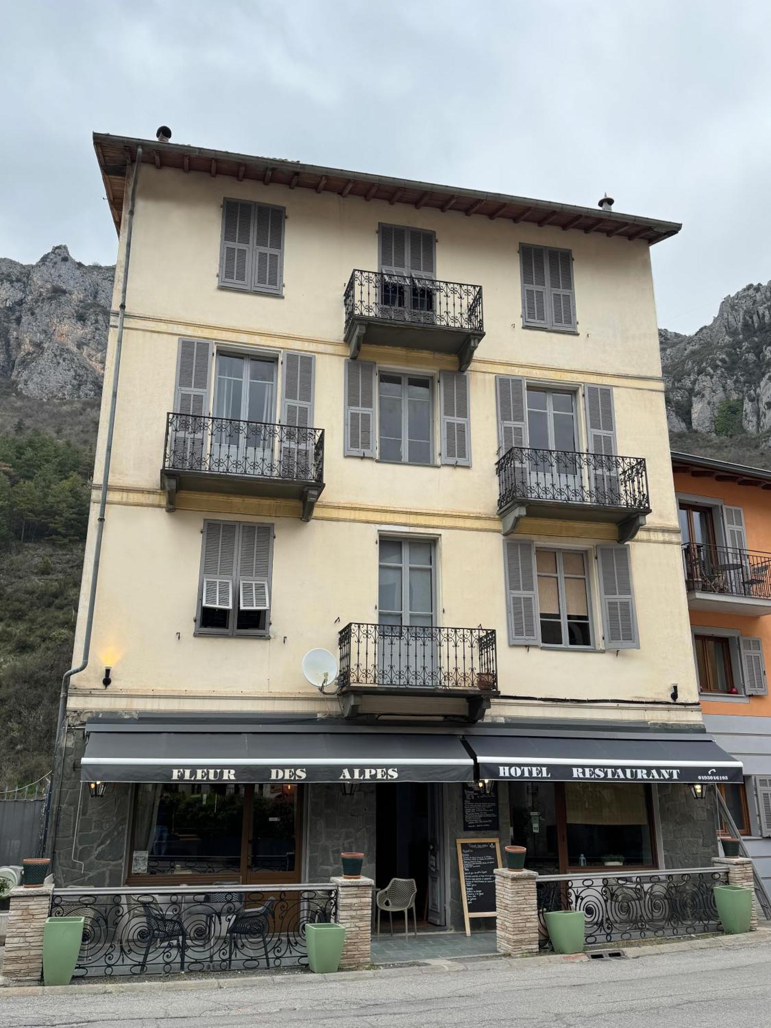 Hotel Fleur Des Alpes La Brigue Zewnętrze zdjęcie